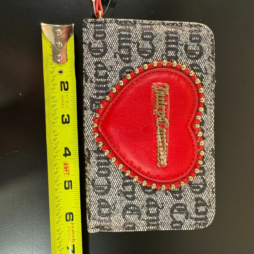 Juicy Couture Status Black Beige Love Never Dies Multi-compartment Bifold - NWT - Picture 6 of 6